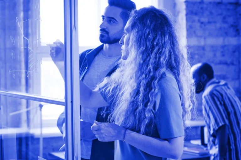 Explore the wider Logicalis UKI team